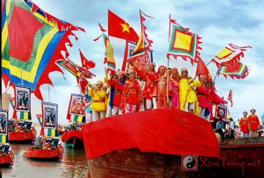 Lễ hội đền Kiếp Bạc, Chí Linh, Hải Dương vào Rằm tháng Tám