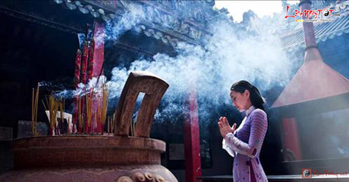 Cách dâng hương khi lễ cúng ở nhà, ở chùa, ở đền