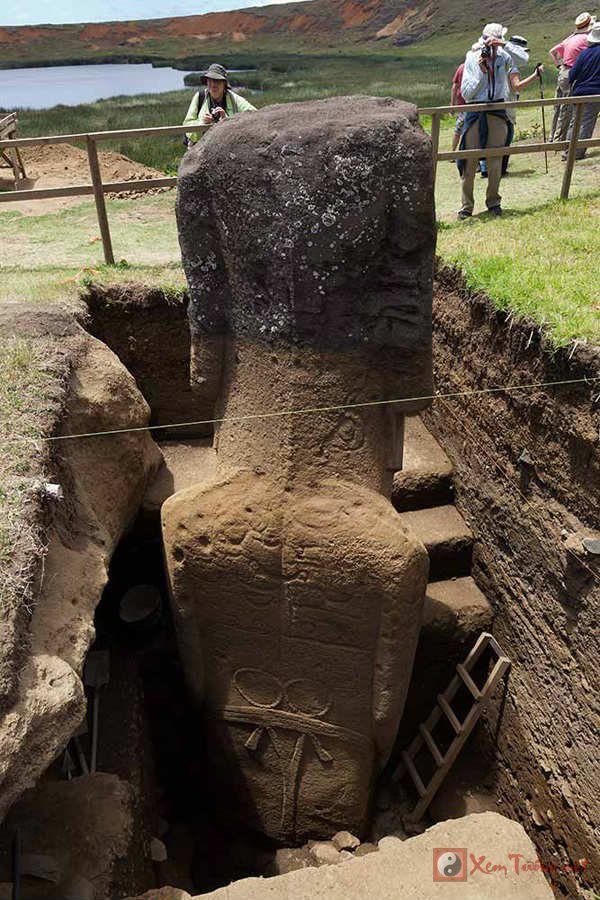Tượng đá Moai trên đảo Phục Sinh